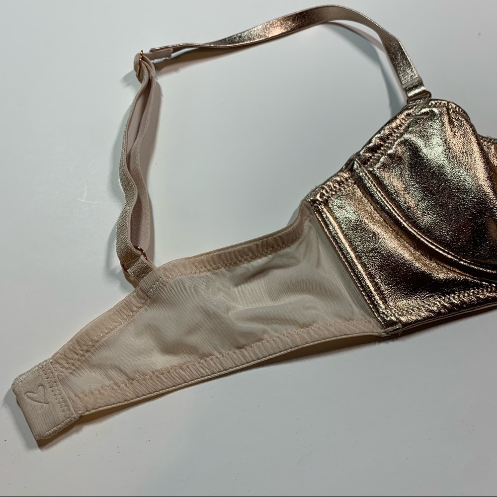 32B Victoria’s Secret Rose Gold faux leather Dream Angel push-up without padding - Picture 9 of 16
